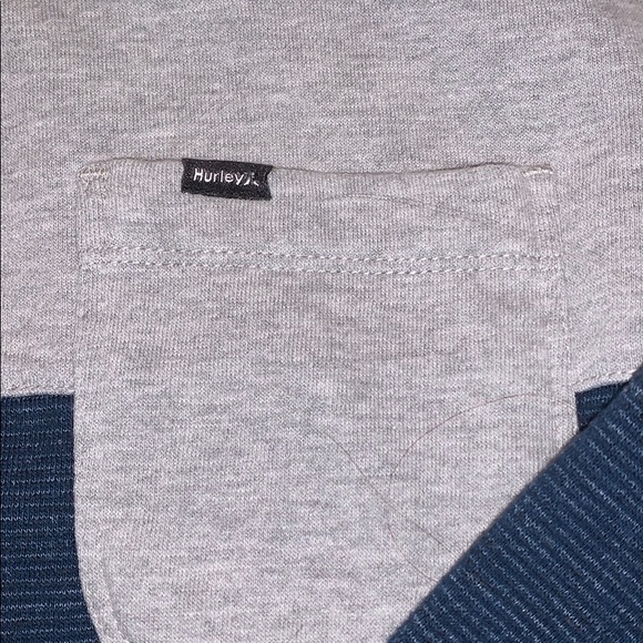 Hurley Crewneck - Picture 2 of 3